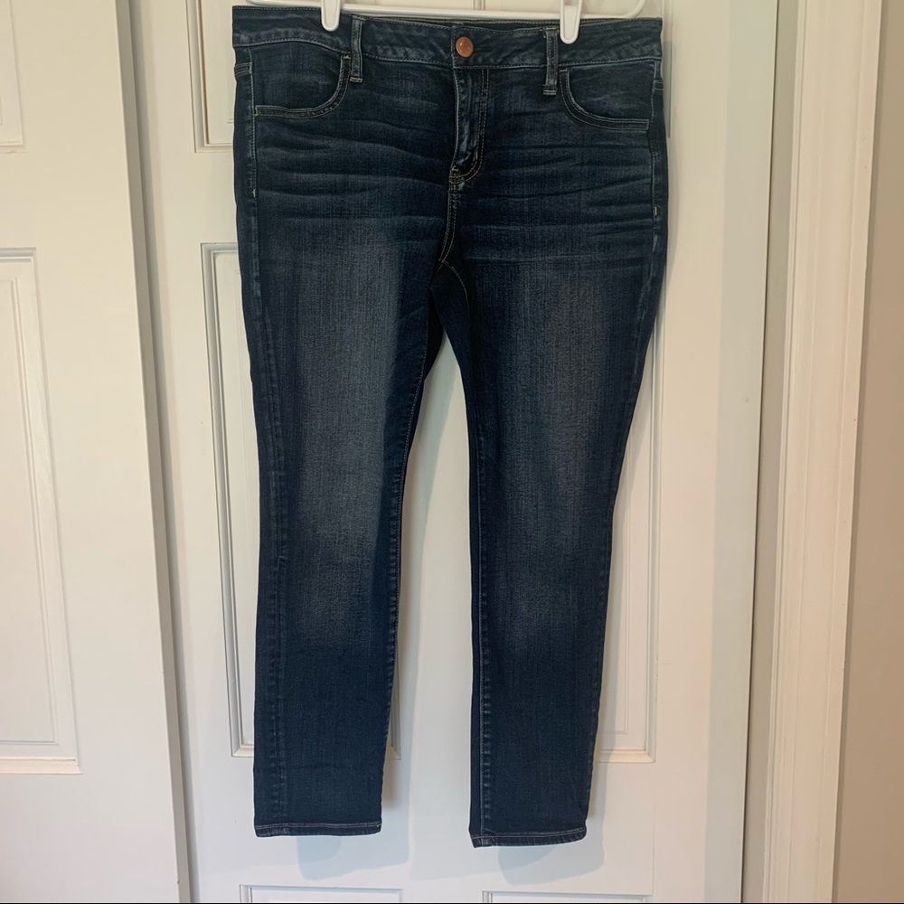 American Eagle super stretch low rise Jeggings Size 16 short